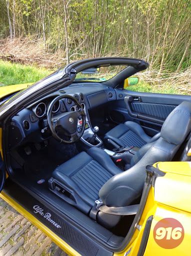 zoe yellow, blue style, electric adjustable & heated seats