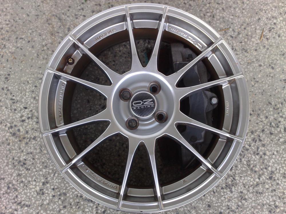 23122015376.thumb.jpg.8e5a52600c572a7412